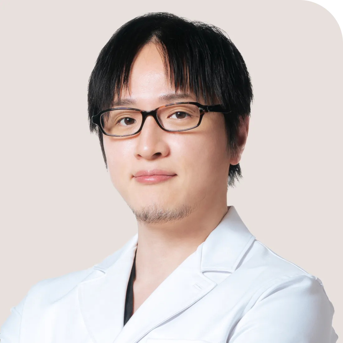中務 秀一